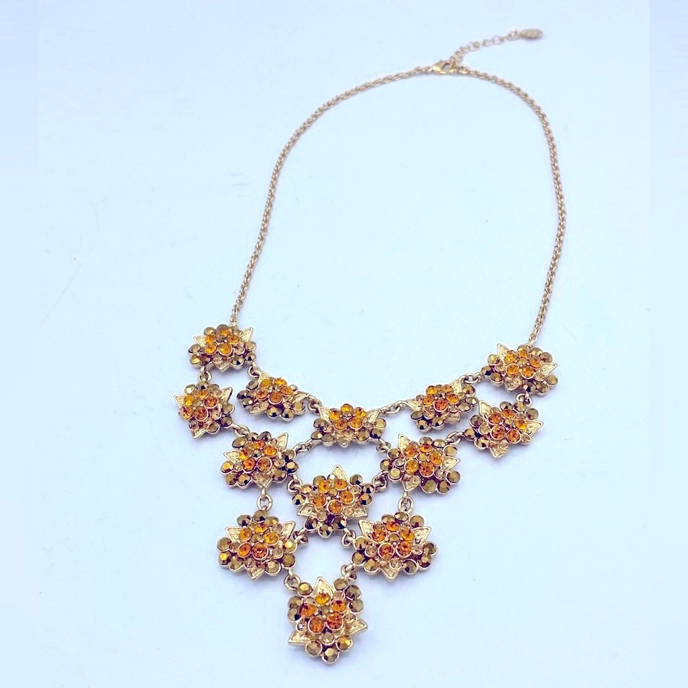 Vintage Monet Signed Gold Tone Floral Design With Gold Rhinestones Necklace